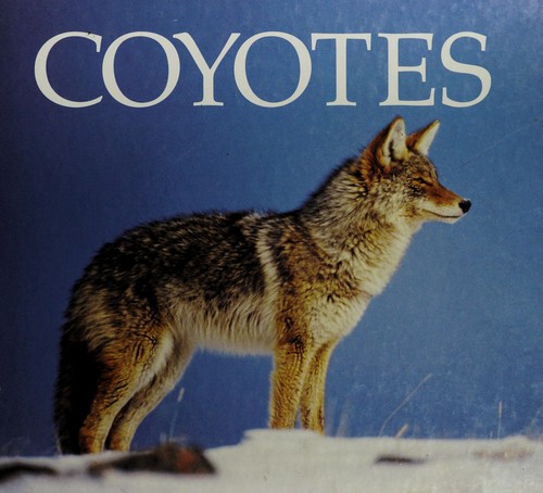 Coyotes (Naturebooks) cover