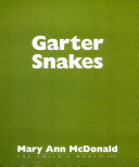 Garter Snakes (Naturebooks) cover